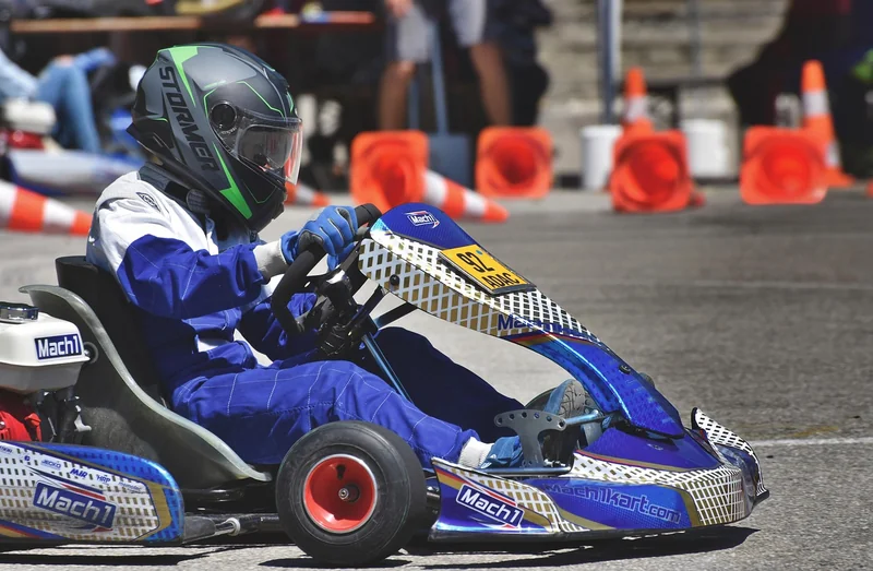 Écologie, bruit et réglementation : le karting change de visage